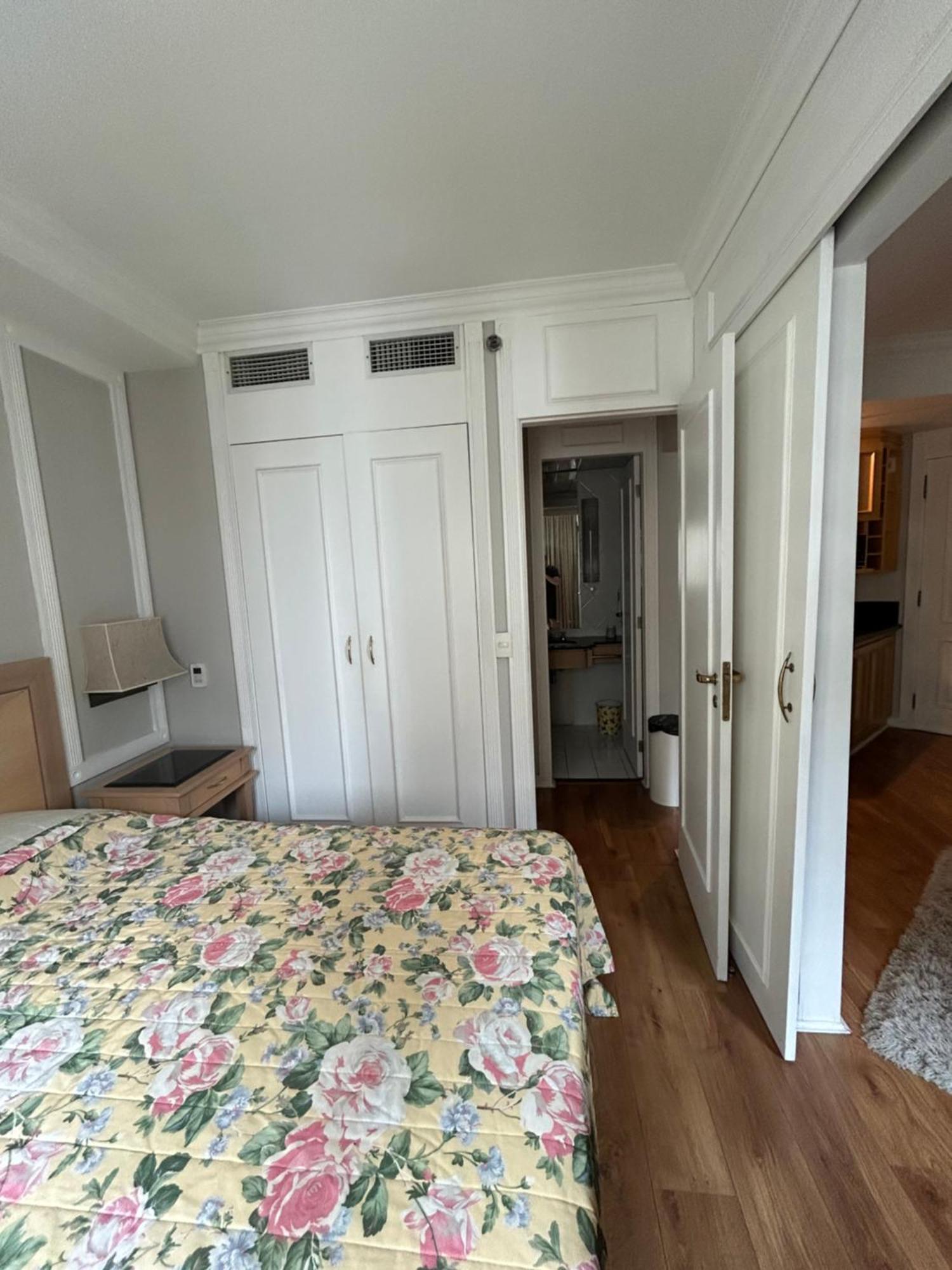 Flat Pamplona Jardins Univer Com Garagem E Cozinha 1209 * Sao Paulo