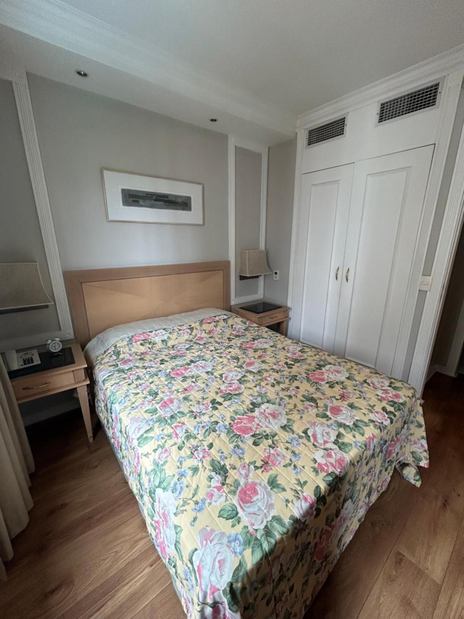 Flat Pamplona Jardins Univer Com Garagem E Cozinha 1209 Apartment Sao Paulo